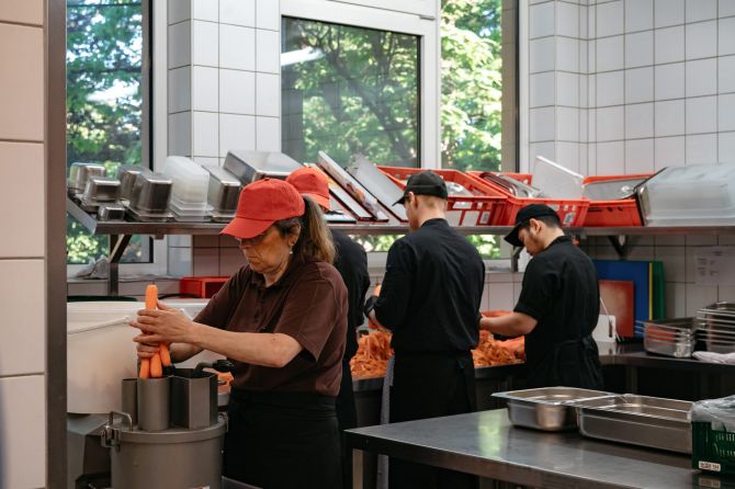 Wir bieten täglich ein vegetarisches Gericht an